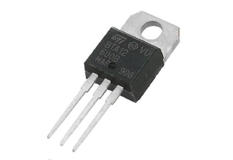 Симістор BTA12